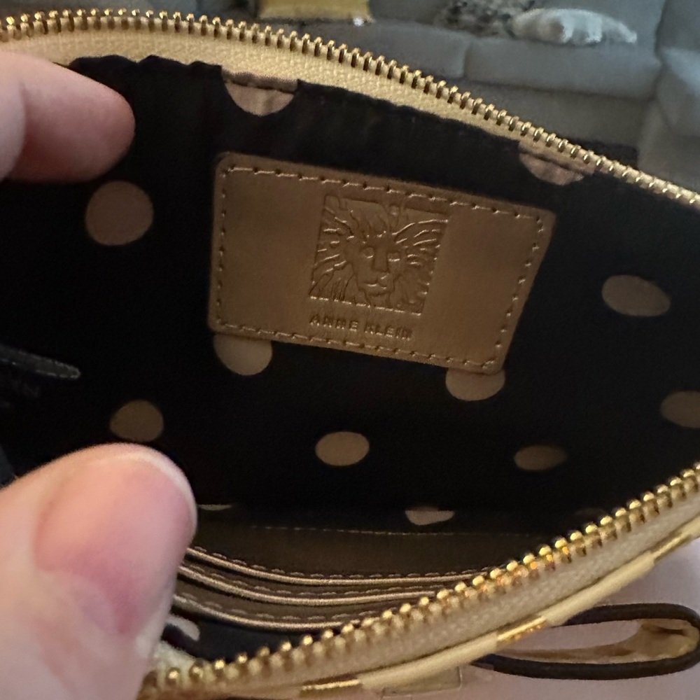Anne Klein wristlet - Picture 3 of 5